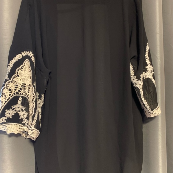 Boho cardigan with lace - Picture 5 of 6